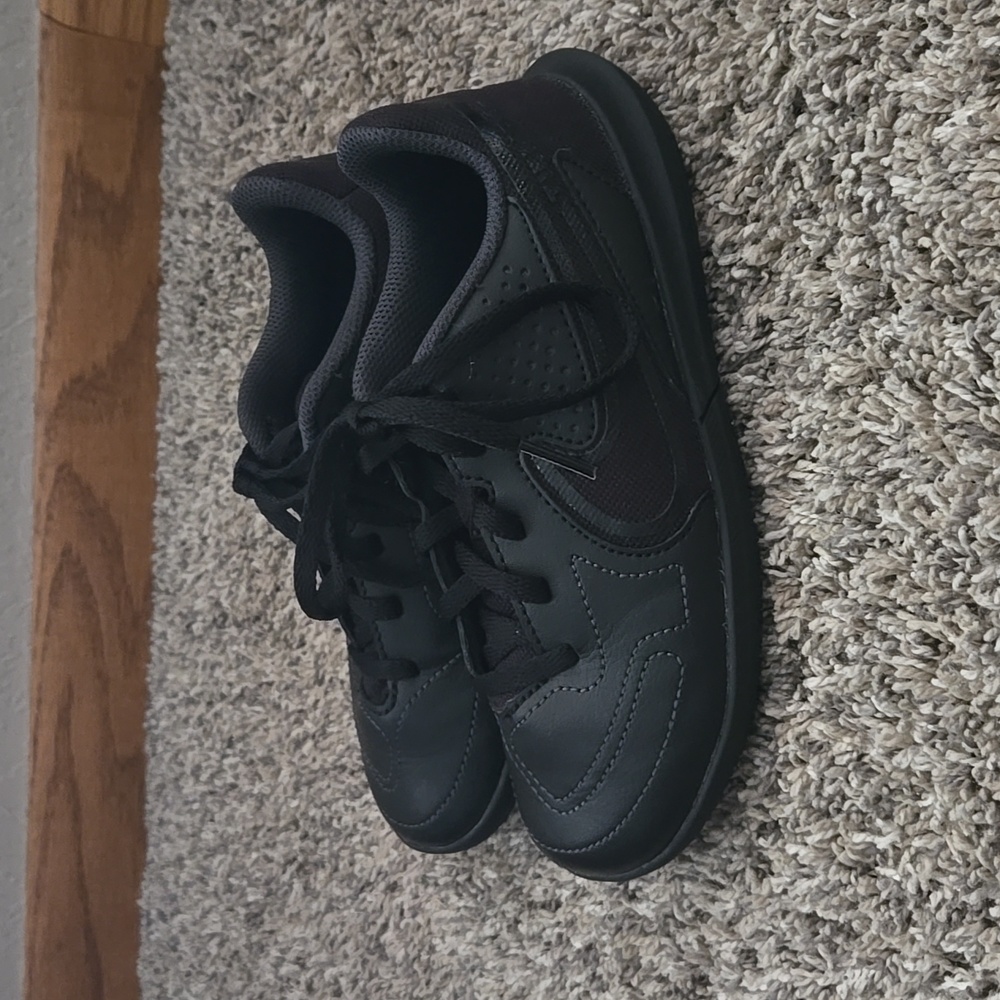 Nike Boys Indoor Soccer Shoes